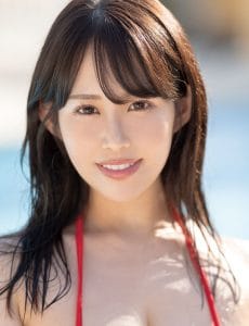 二羽紗愛