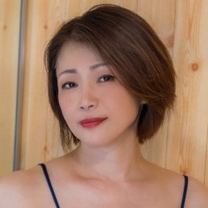 友田真希