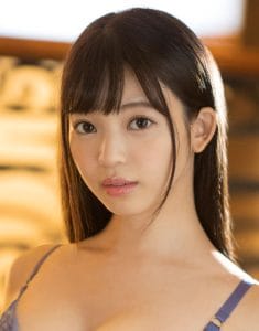 槙いずな
