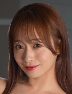 白石茉莉奈