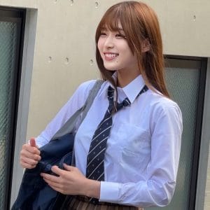 高城なぎさ
