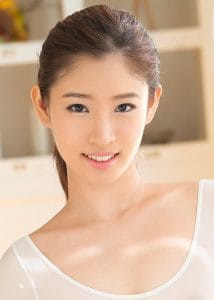 篠宮玲奈